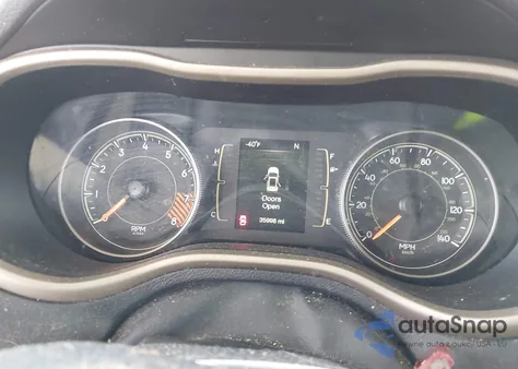 2015 Jeep Cherokee Latitude из США, поврежденный, VIN 1C4PJMCS8FW559172